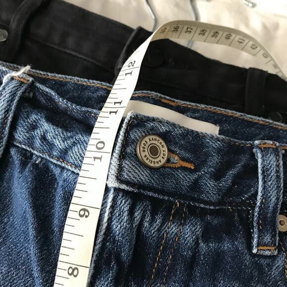 Kancan Distressed High Waisted Frayed Hem Cuffed Denim Shorts Women’s Size 11/29 - Picture 3 of 7